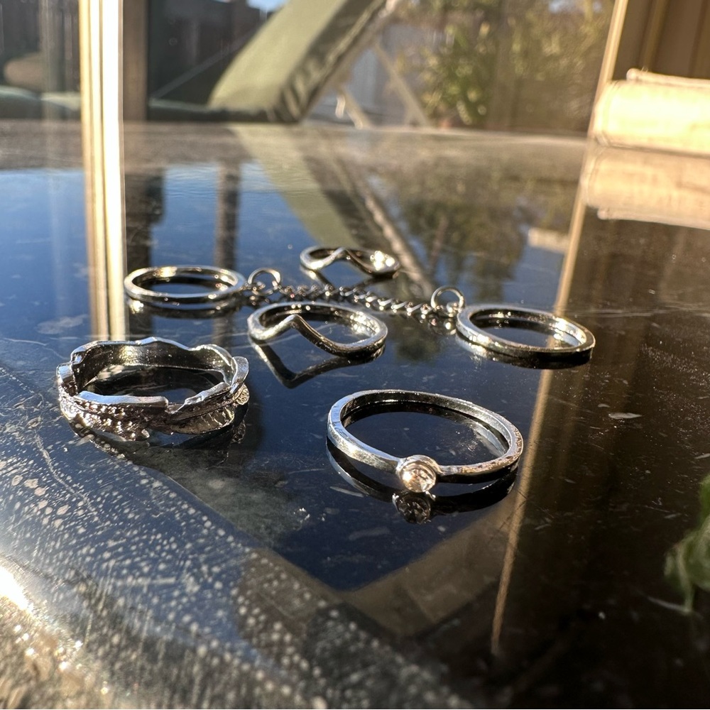 SILVER Lulu Midi 5 Rings SET With Gift Bag - Picture 4 of 7